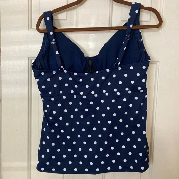 Lands End size 16 tankini top - Picture 5 of 5